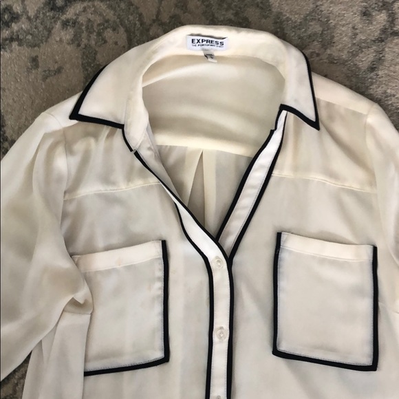 Top - Picture 2 of 2